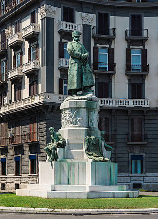 意大利国王翁贝托一世纪念碑 Monument to king Umberto I of Italy，阿奇勒·多尔西