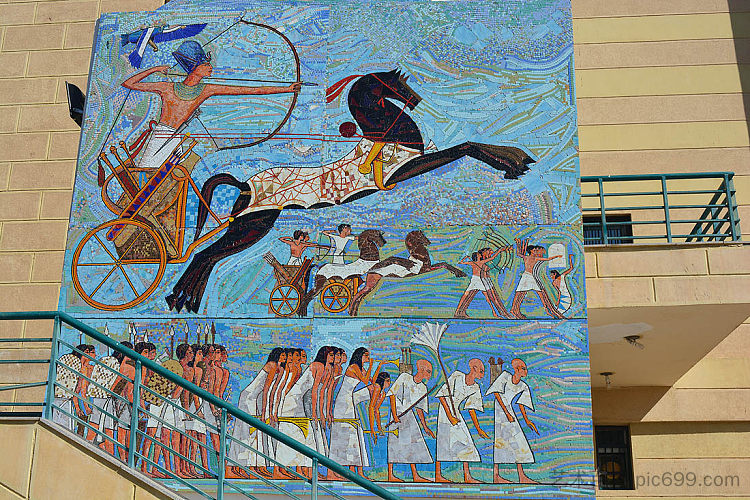 胜利者壁画 The victor mural (2016 - 2017; Egypt  )，阿拉·阿瓦德