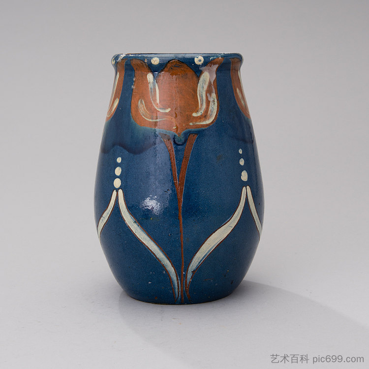 鸢尾花陶瓷花瓶 Iris Ceramic Vase (c.1900)，阿尔弗雷德·威廉·芬奇