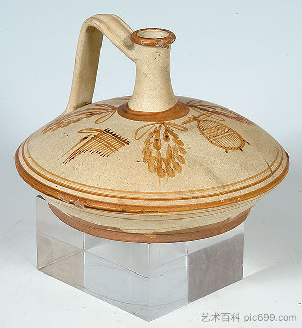 深蹲壶(lagynos)装饰有花圈和空洞在白色地面上 Squat Jug (lagynos) Decorated with Wreaths and a Syrinx on An off White Ground (c.100 BC),古希腊陶器