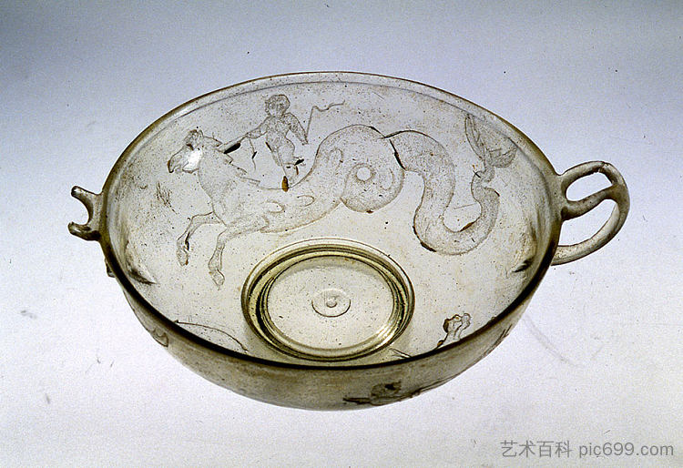 两个手柄玻璃碗。来自西弗诺斯岛上的坟墓 Two Handled Glass Bowl. From a Grave on the Island of Siphnos (c.50 BC)，古希腊陶器