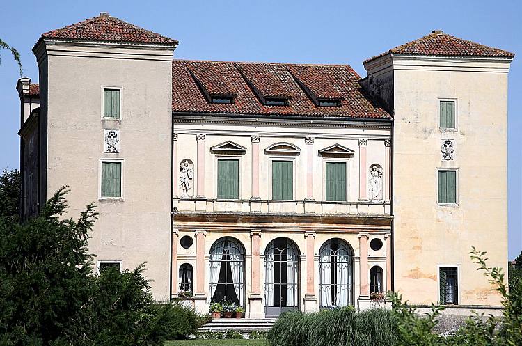 特里西诺别墅，克里科利 Villa Trissino, Cricoli (c.1535)，安德里亚·帕拉迪奥