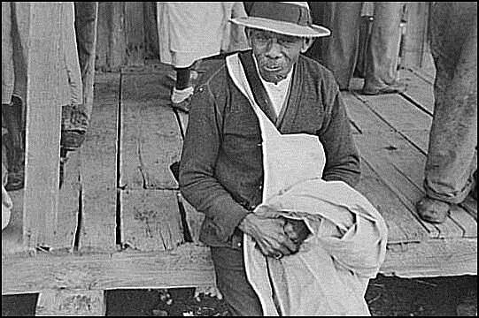 采棉机， 阿肯色州 Cotton picker, Arkansas (1935)，本·沙恩