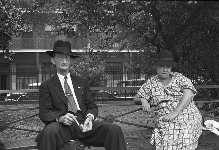 杰克逊广场场景 Scene in Jackson Square (1935)，本·沙恩