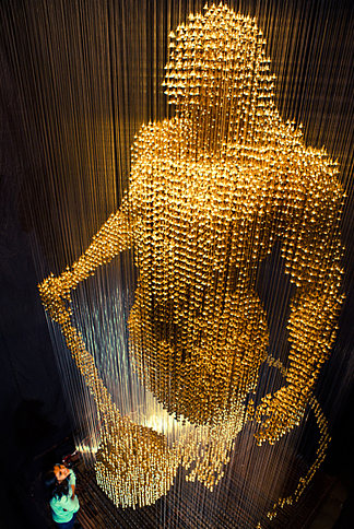 26000 哈努曼雕塑的钟声 26000 Bells of Hanuman Sculpture (2014; New Delhi,India                     )，查鲁维·阿格拉瓦尔