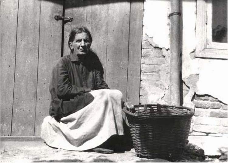 妈妈 Mother (1910; Kutais / K'ut'aisi,Georgia  )，戴维·卡卡巴泽