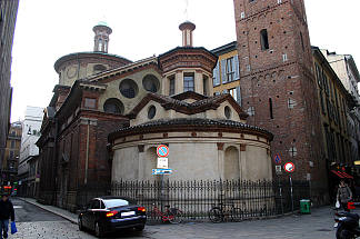 圣玛丽亚普雷索圣萨蒂罗 – 布拉曼特假后殿 Santa Maria presso San Satiro – Bramante false apse (c.1482)，多纳托·布拉曼特