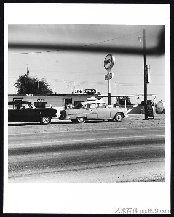 Enco - 德克萨斯州康威（来自Panhandle Series的Five Views） Enco - Conway, Texas (from Five Views from the Panhandle Series)，爱德华·鲁斯查