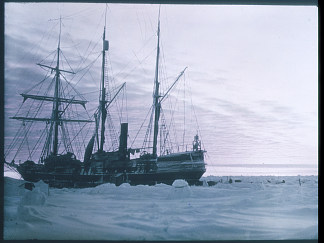 南极洲的耐力 Endurance in Antarctica (1915)，弗兰克·赫尔利