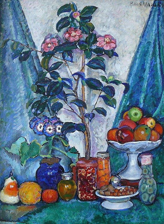 静物与山茶花 Still Life with Camellias (1914 - 1915)，伊利亚·马什科娃