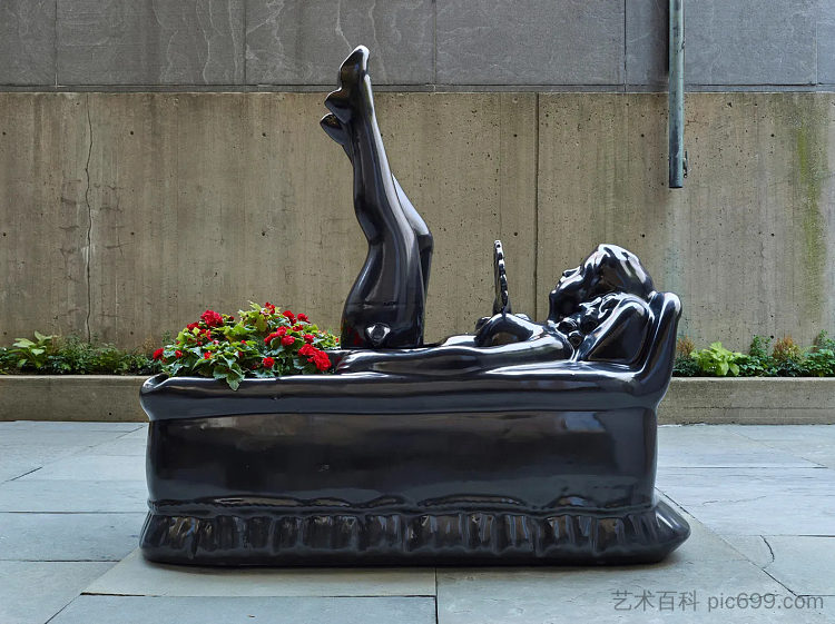 女人斜倚 Woman Reclining (2010 - 2014; United States  )，杰夫·昆斯