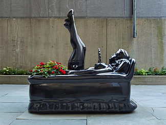 女人斜倚 Woman Reclining (2010 – 2014; United States                     )，杰夫·昆斯