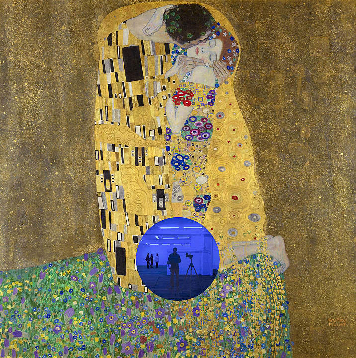 凝视球（克里姆特之吻） Gazing Ball (Klimt Kiss) (2015; United States  )，杰夫·昆斯