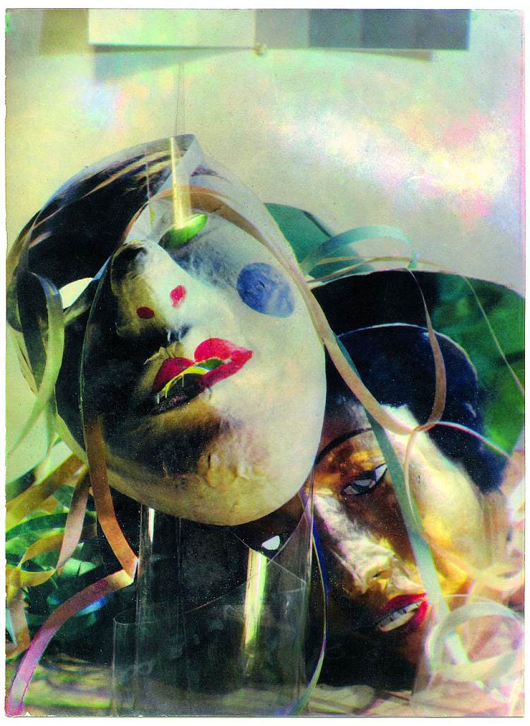 保罗·哈特兰狂欢节。两个面具的构图。 Paul Hartland Carnival. Composition with two masks . (c.1934)，拉兹洛·莫霍利·纳吉