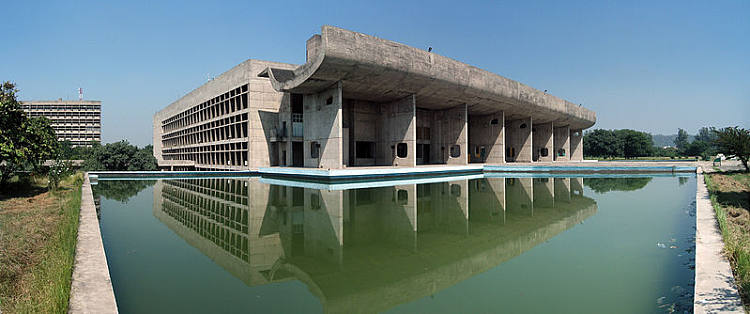 昌迪加尔议会宫 Palace of Assembly Chandigarh (1955; Chandigarh,India  )，勒·柯布西耶