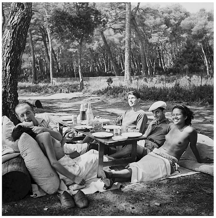 野餐，圣玛格丽特岛，法国 Picnic, Ile Sainte Marguerite, France (1937)，李·米勒