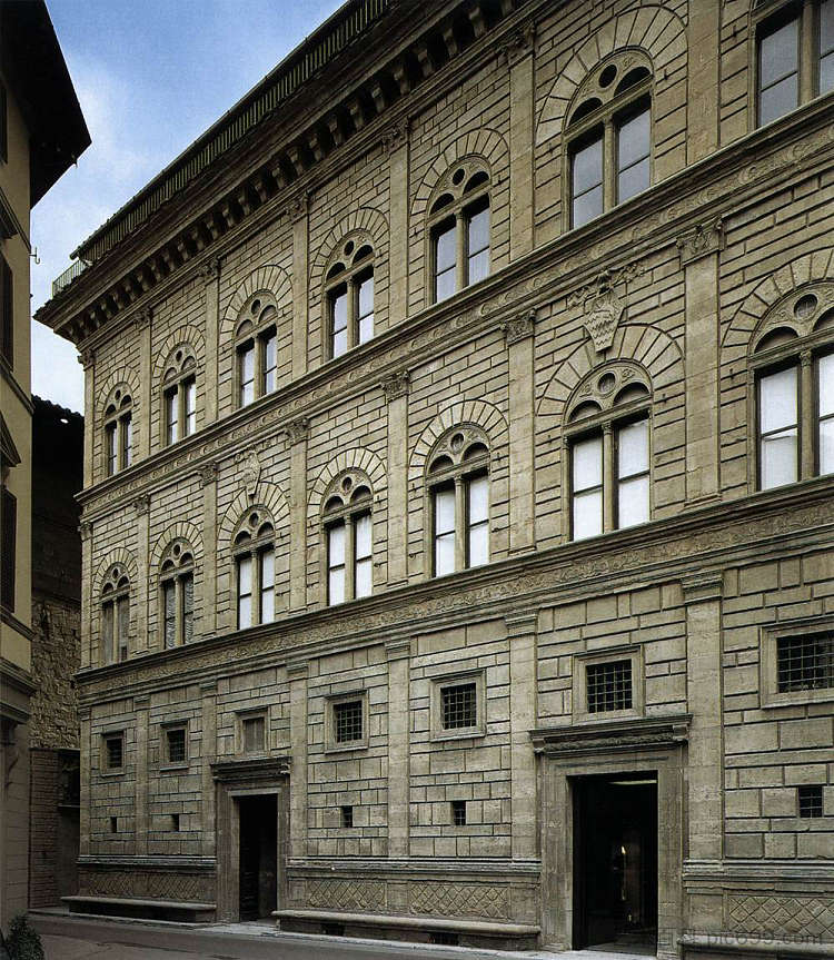 新维尼亚大街(佛罗伦萨) Via Della Vigna Nuova (Florence) (1446 - 1451),莱昂·巴蒂斯塔·阿尔贝蒂