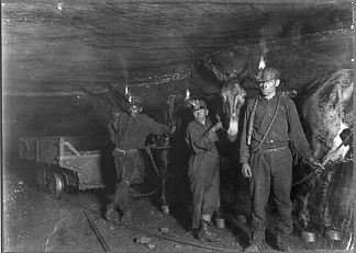 儿童煤矿工人 Child Coal Miners (1908)，刘易斯·海因