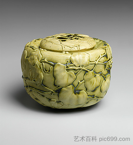 有盖碗与弗吉尼亚爬行者 Covered Bowl with Virginia Creeper (1909)，蒂凡尼