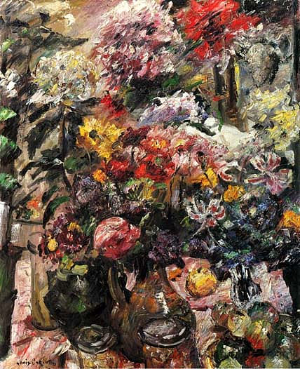 静物与菊花和阿玛丽利斯 Still Life with Chrysanthemums and Amaryllis (1922)，洛维斯·科林斯