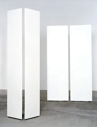 无题（三角形列） Untitled (Triangular Columns) (1965)，玛丽·科斯