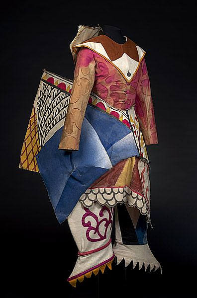 小丑妻子的服装 Costume for a Buffoon's Wife，哈伊尔·拉里奥诺夫