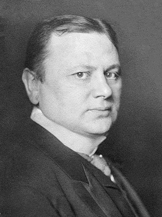 汉斯·格雷戈尔 Hans Gregor (1906)，尼古拉·佩尔沙伊德
