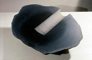 晶洞 Geode (1974)，野口勇