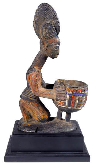 约鲁巴礼仪碗与女性形象 Yoruba Ceremonial Bowl with Female Figure，伊势的奥洛维