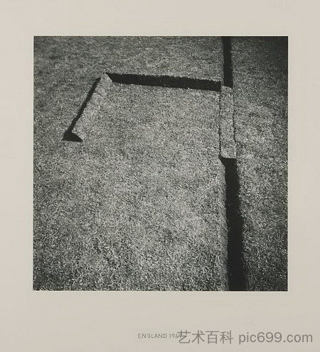 草坪雕塑 Turf Sculpture (1976)，理查德德·隆恩