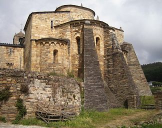 圣马蒂诺德蒙多涅多大教堂，西班牙 Basilica of San Martiño De Mondoñedo, Spain (c.1100)，罗马式建筑