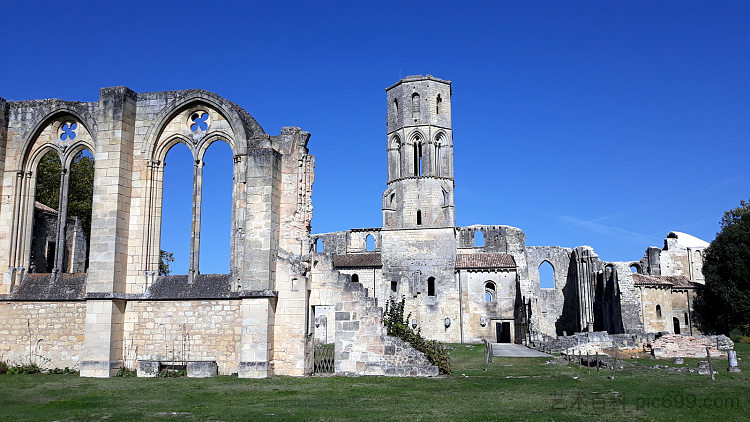 大索夫修道院， 法国 Grande Sauve Abbey, France (1079)，罗马式建筑