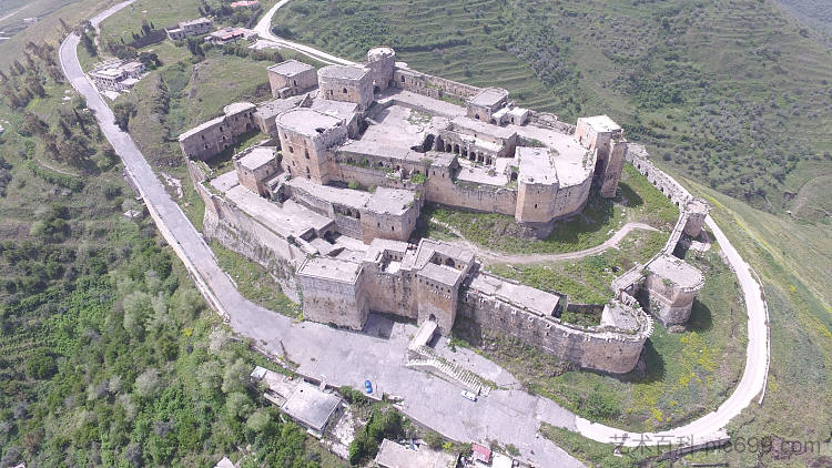 Krak Des Chevaliers， 叙利亚 Krak Des Chevaliers, Syria (c.1170)，罗马式建筑