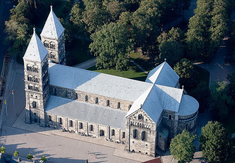 瑞典隆德大教堂 Lund Cathedral, Sweden (1145)，罗马式建筑