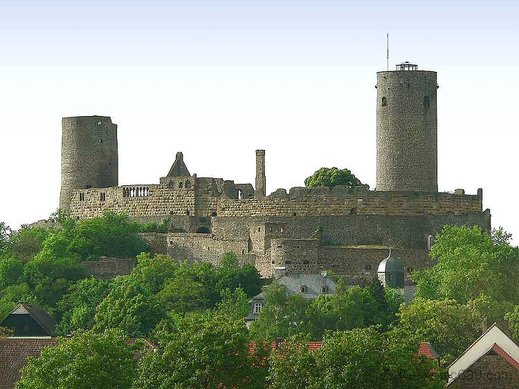 明岑贝格城堡，德国 Münzenberg Castle, Germany (c.1150)，罗马式建筑