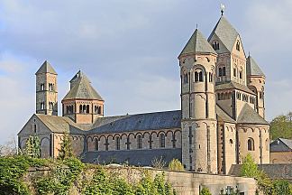 玛丽亚·拉赫修道院，德国 Maria Laach Abbey, Germany (1093)，罗马式建筑