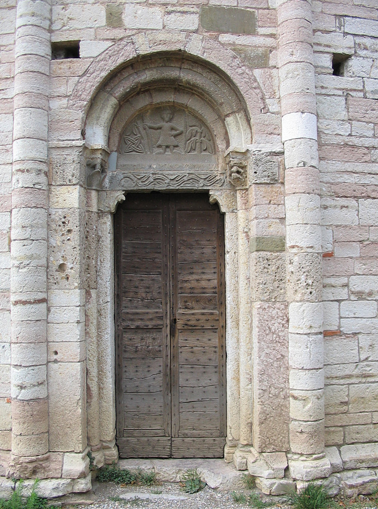 波特尔，圣多美圆形大厅，意大利贝加莫 Portal, Rotunda of San Tomè, Bergamo, Italy (c.1100)，罗马式建筑