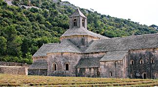 塞南克修道院， 法国 Sénanque Abbey, France (c.1148)，罗马式建筑