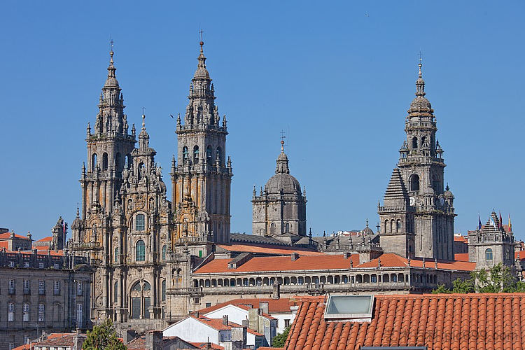 圣地亚哥德孔波斯特拉大教堂，西班牙 Santiago De Compostela Cathedral, Spain (1075 - 1211)，罗马式建筑