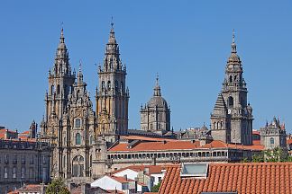 圣地亚哥德孔波斯特拉大教堂，西班牙 Santiago De Compostela Cathedral, Spain (1075 – 1211)，罗马式建筑
