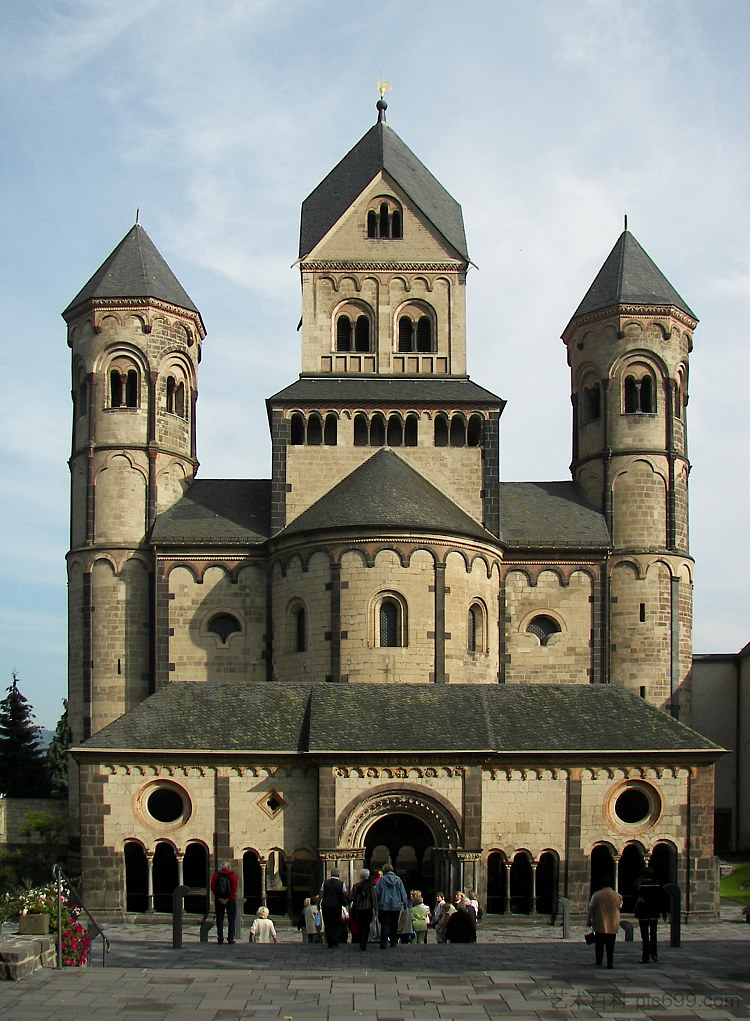 西区，玛丽亚·拉赫修道院，德国 West End, Maria Laach Abbey, Germany (1093)，罗马式建筑