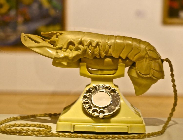 龙虾电话 Lobster Telephone (1938)，萨尔瓦多·达利