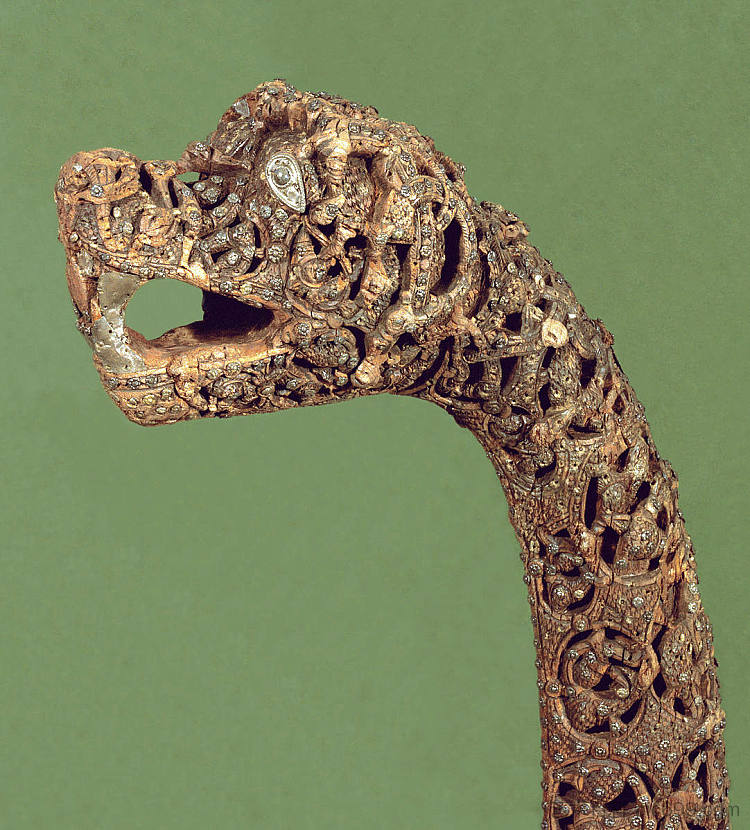 奥塞贝格船头哨所 Oseberg Ship Head Post (c.800)，维京艺术