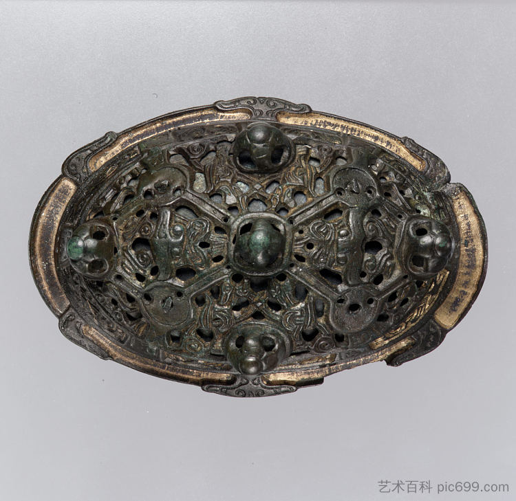 椭圆形胸针 Oval Brooch，维京艺术